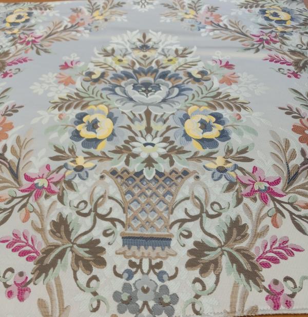 Venice Damask Jacquard – ID J 2979 – Visc 80% + Bemberg 20% – 1 col
