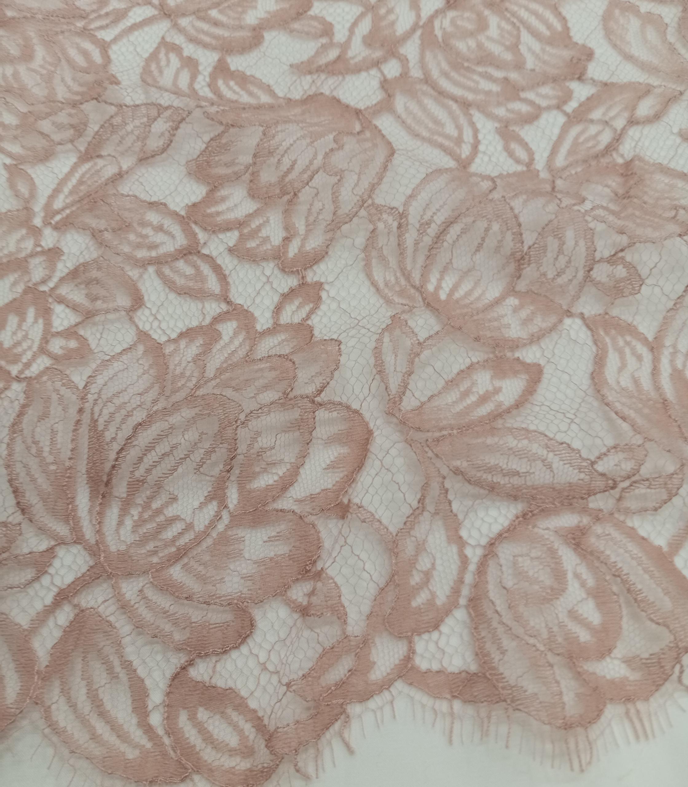 French Lace Salmon - Lace DL 11 - PA 50% + Visc 30% + CO20% - 1 Col