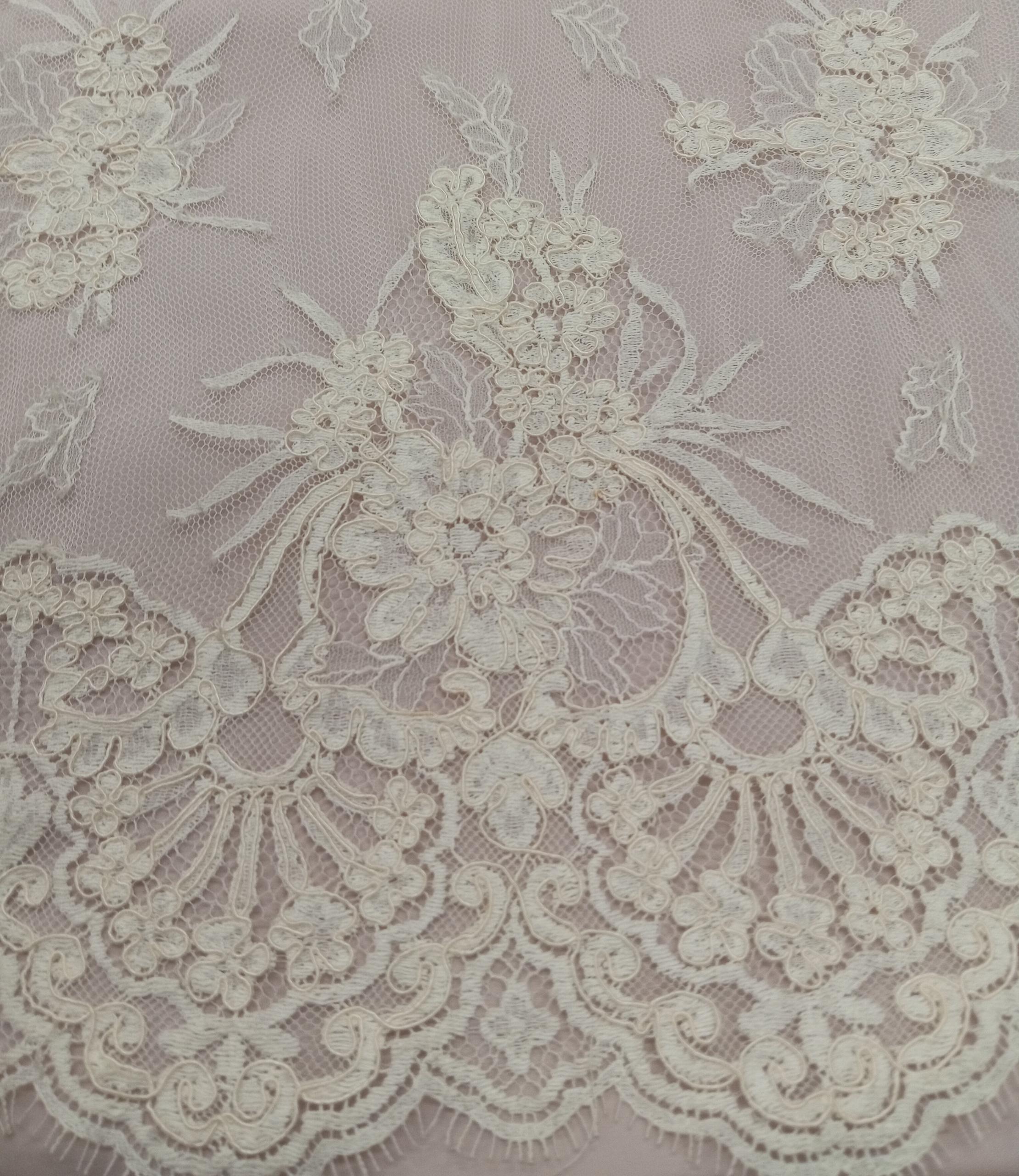 French Lace - Lace BL 1 - CO 40% +RA 4% + NY 20% - 1 Col