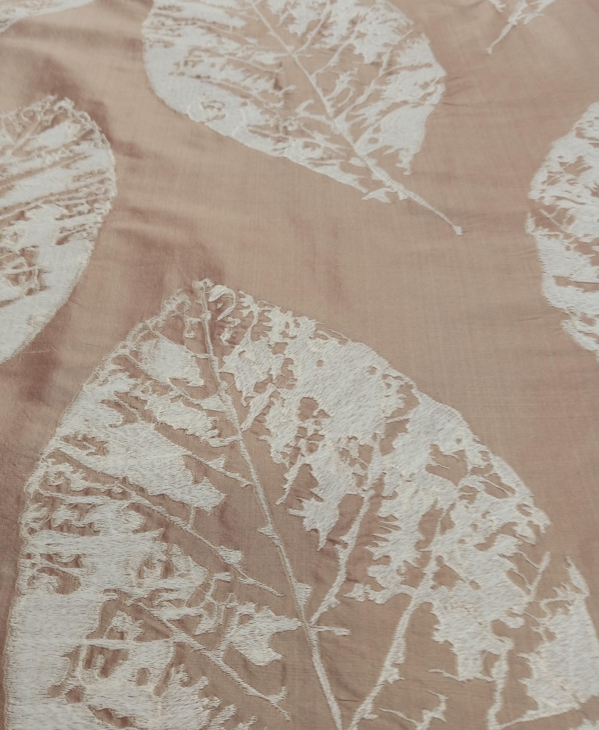 Autumn Leaf ID ED 162d - 100% Silk base - 4 cols Dimension 135cms
