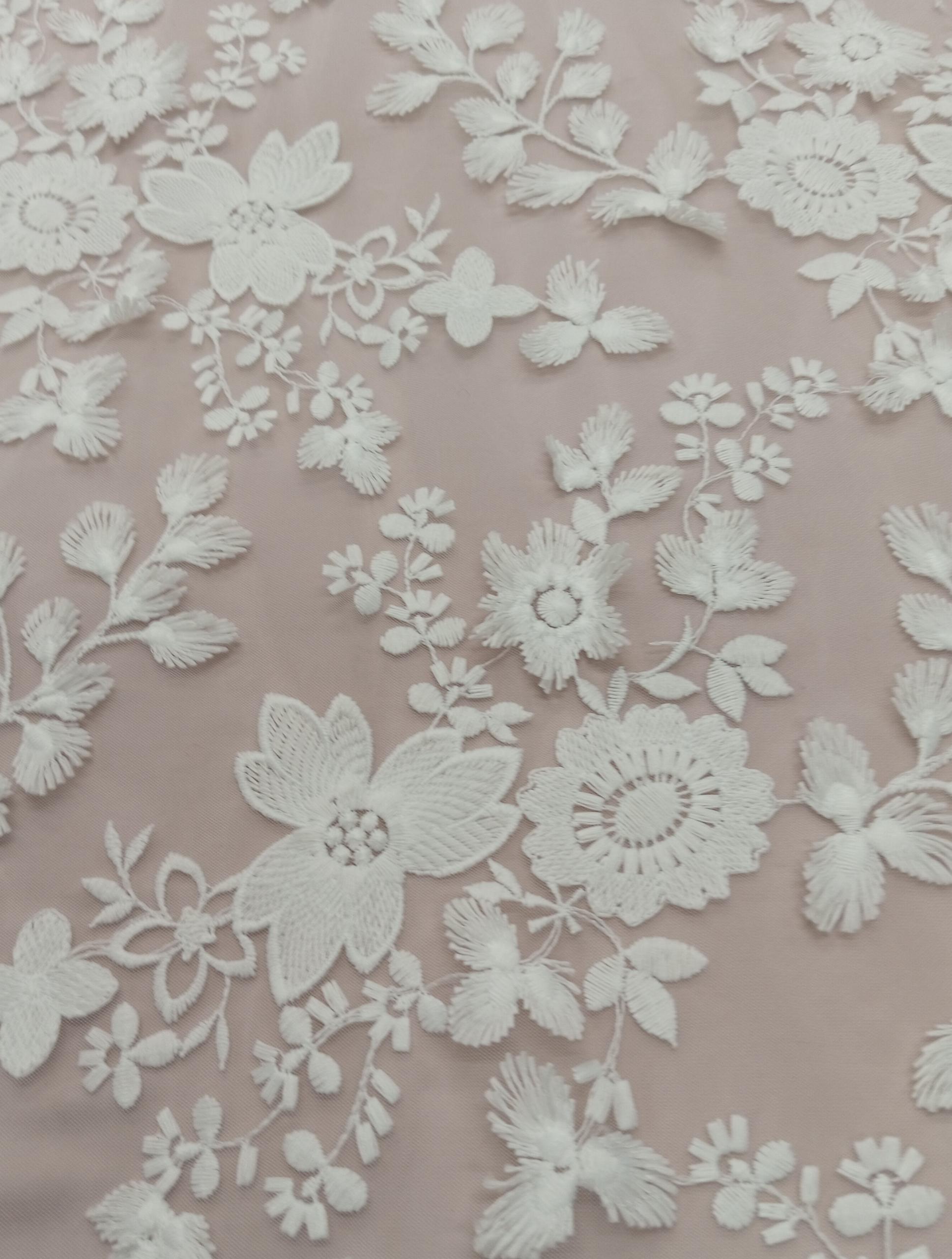 Summer Floral – Lace HL 111 - 1 col
