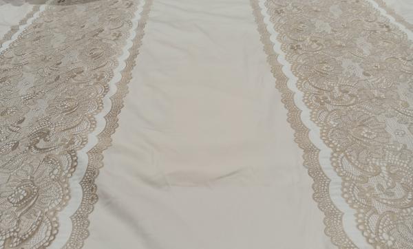Benares Lace - ID ED 177c - 100% BCI Cotton base - 1 col - Embroidered