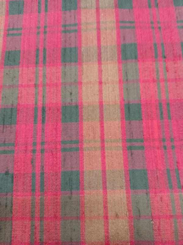Tartan Silk Checks – TC 14 - 100% Silk - 112 cms