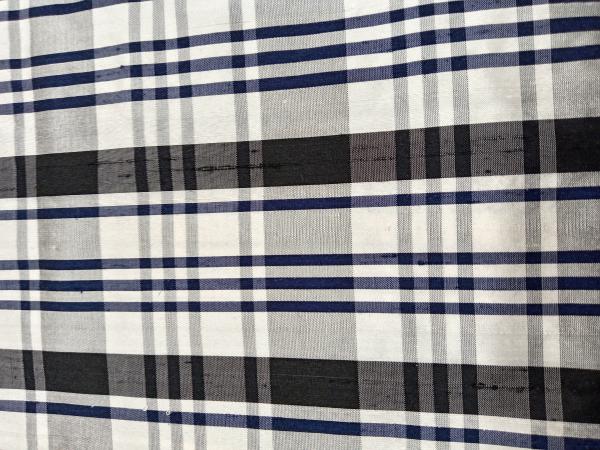 Tartan Silk Checks – TC 17 - 100% Silk - 112 cms