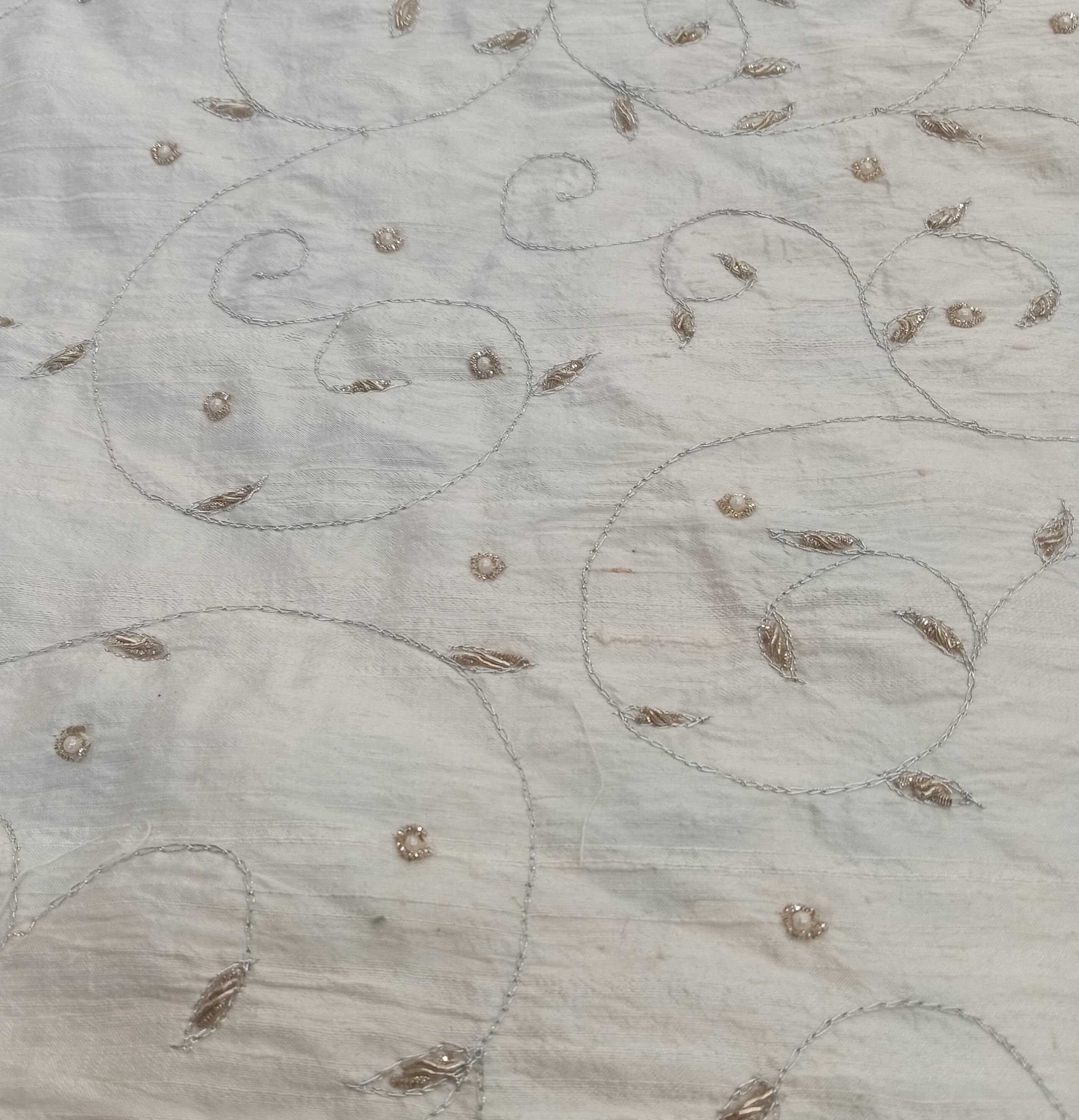 Embroidered Silk Dupion - PE10 - 100% Silk base - 1 col