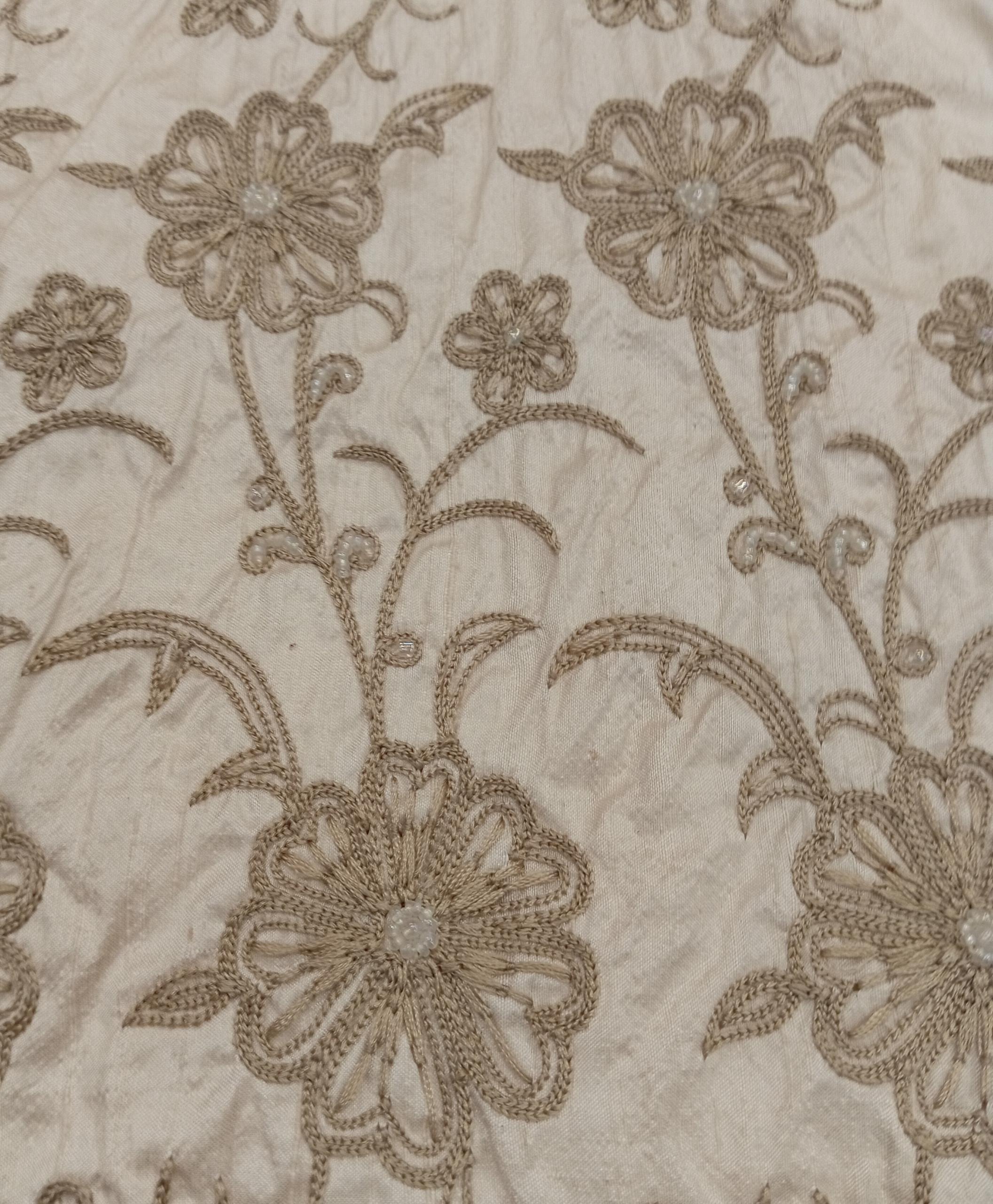 Embroidered Silk Dupion - PE52 - 100% Silk base - 1 col