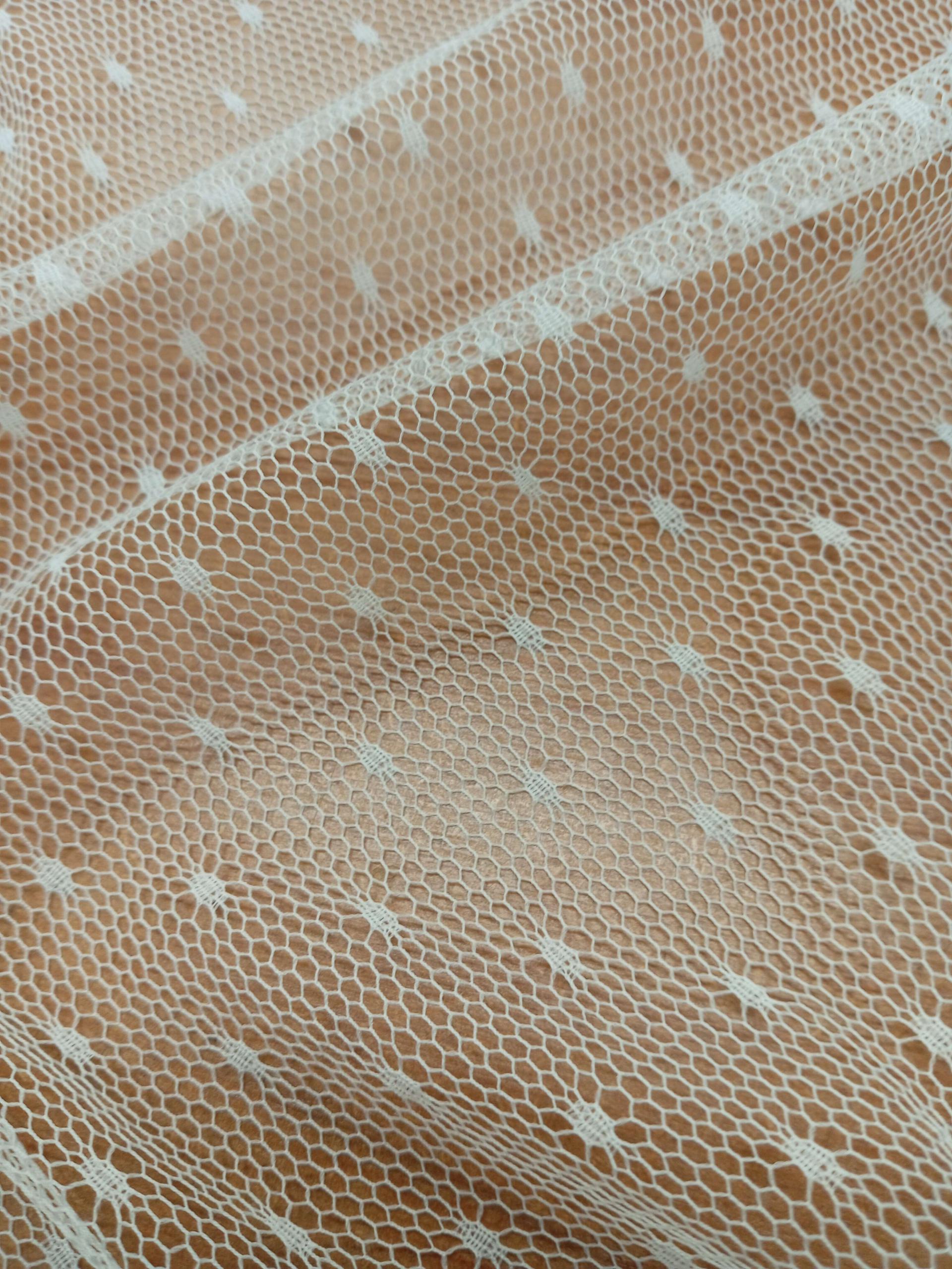Oval Dots Woven Tulle - #889 - Polyamide 100% - 1 col