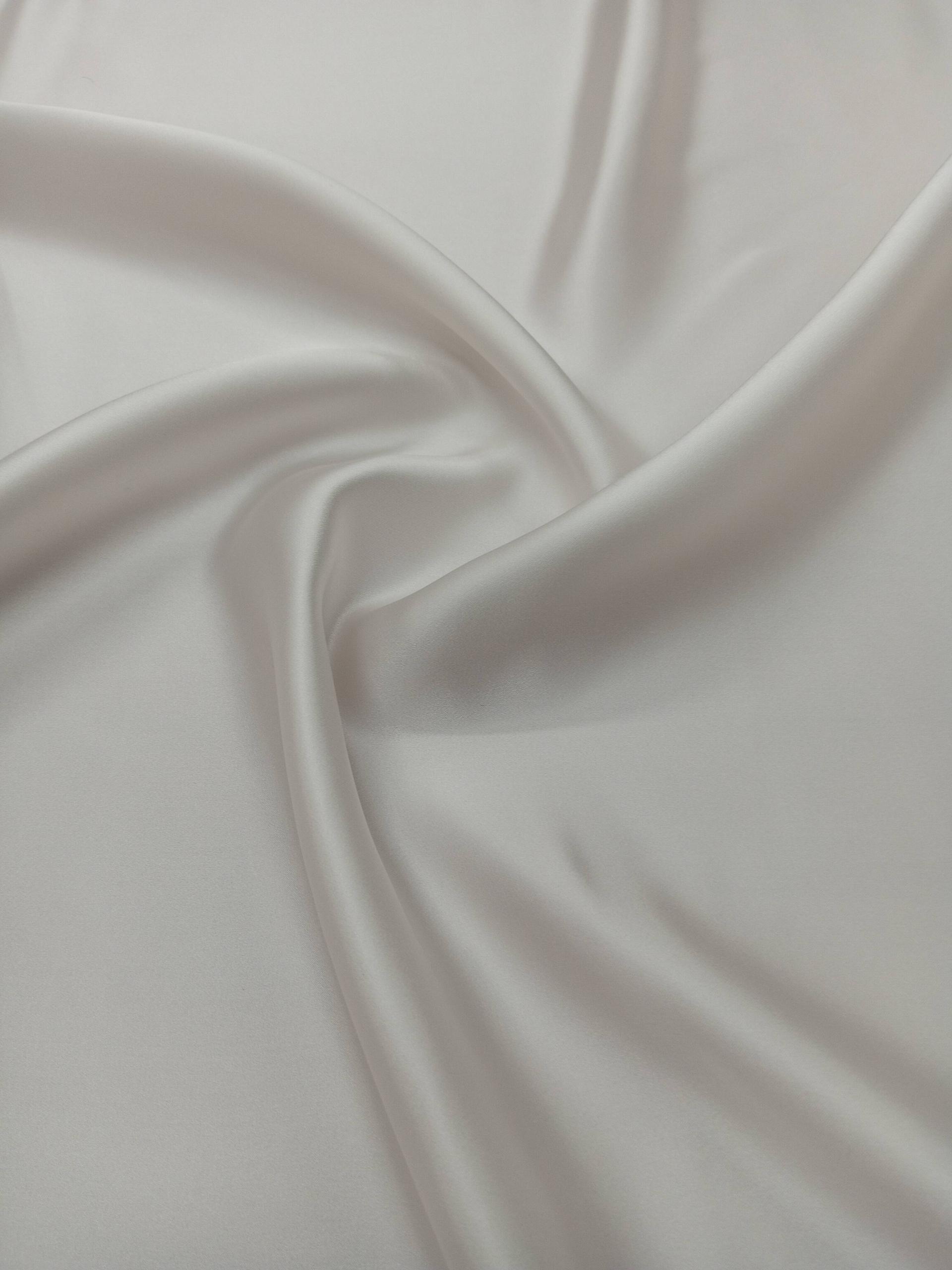 RegalDuchess Non Curl – #937 - Poly 52% + Silk 48% - 1 col