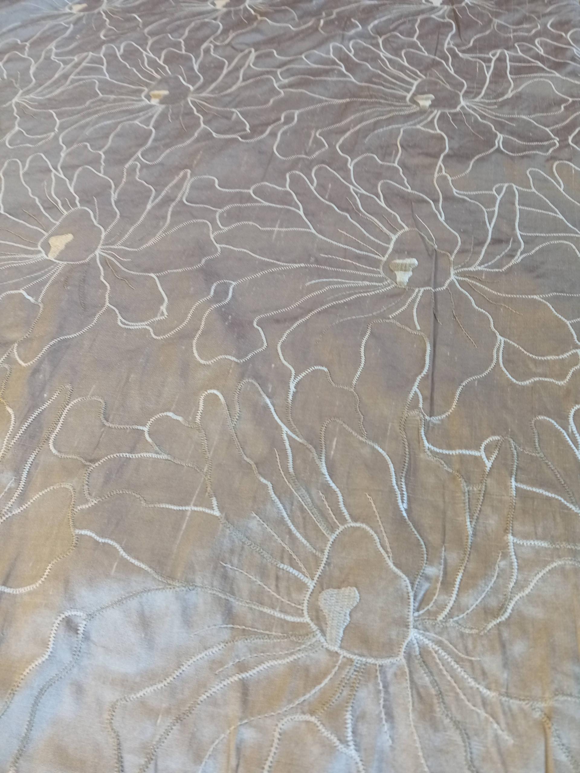 Savannah – ID ED 37 - 100% Silk Base - 2 cols